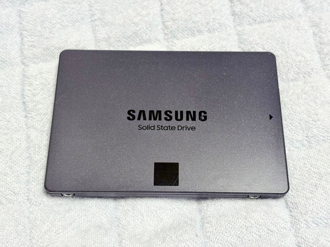 Samsung 870 QVO 2TB SATA 2.5インチ 内蔵 SSD