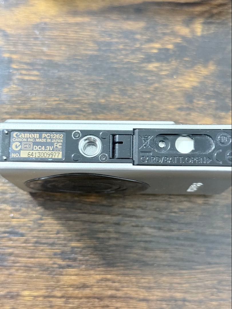 デジカメ　Canon IXY PC1262