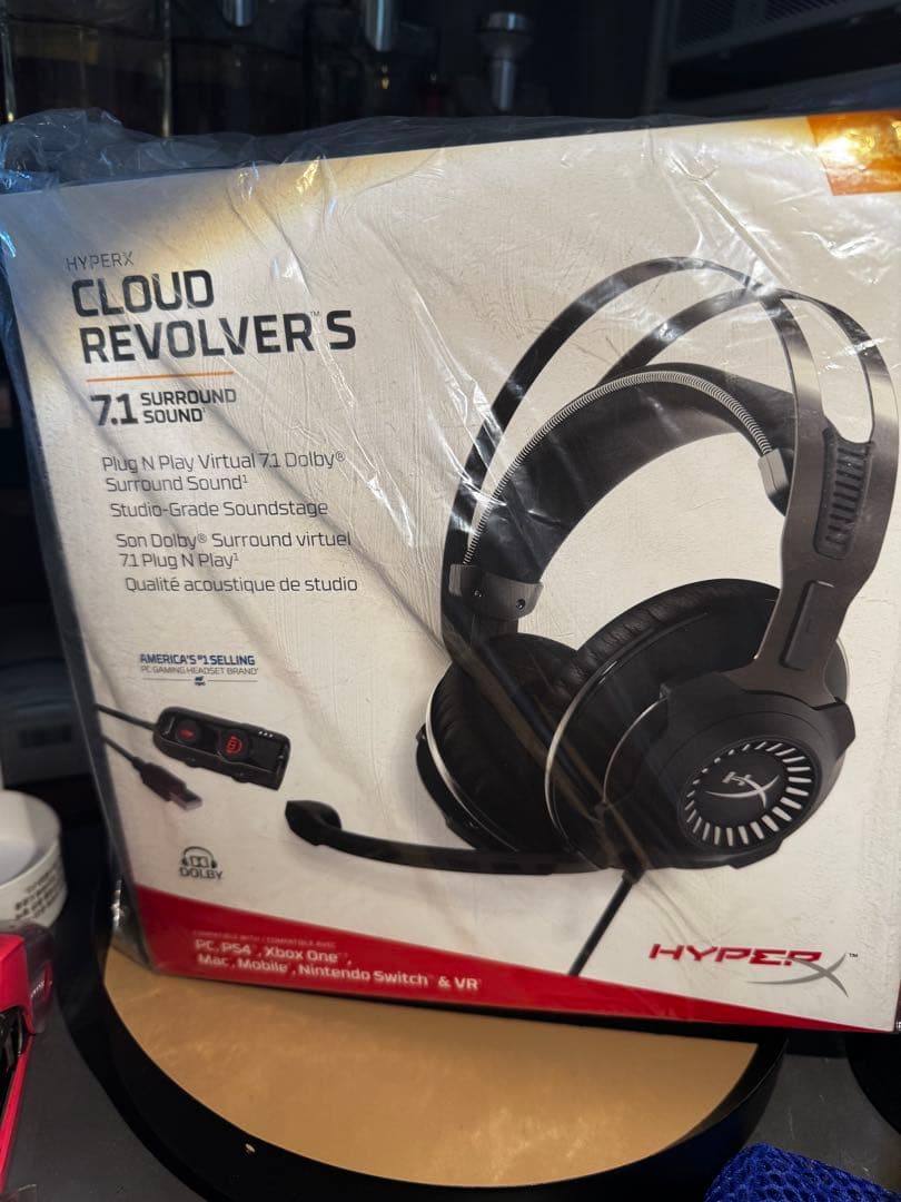 はるか　新品未開封HyperX Cloud Revolver S 7.1