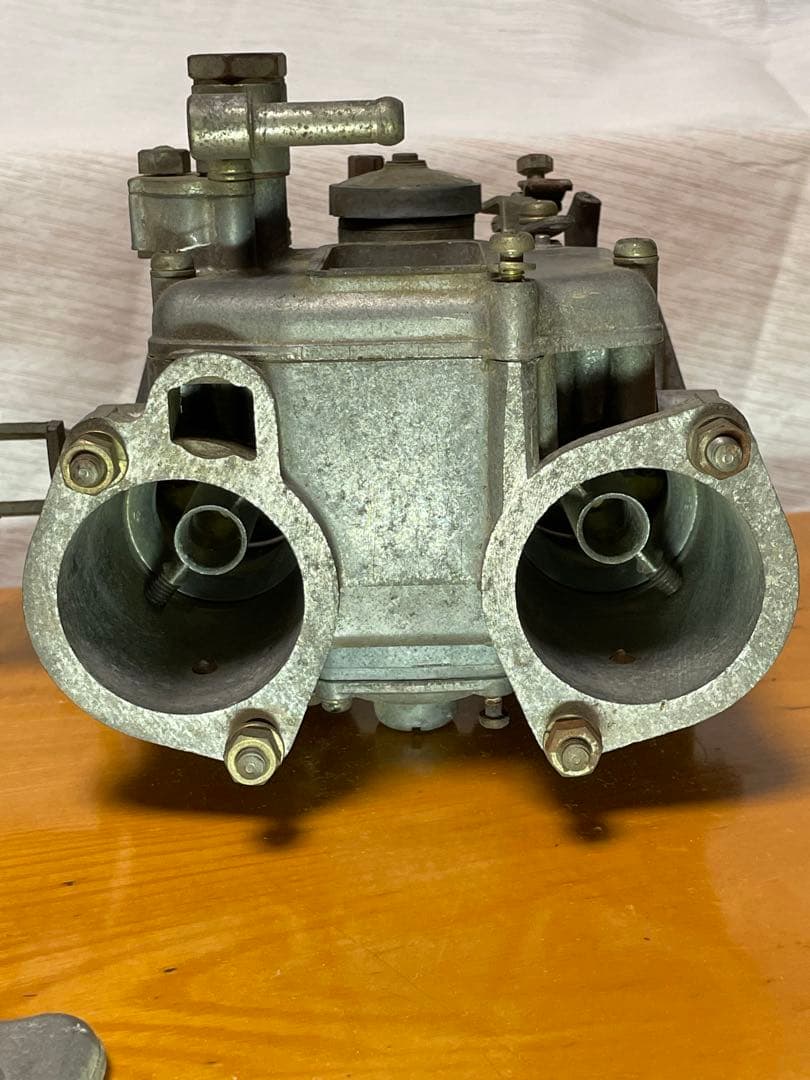 ダットサン　フェアレディSR311 SOLEXキャブレータ残骸