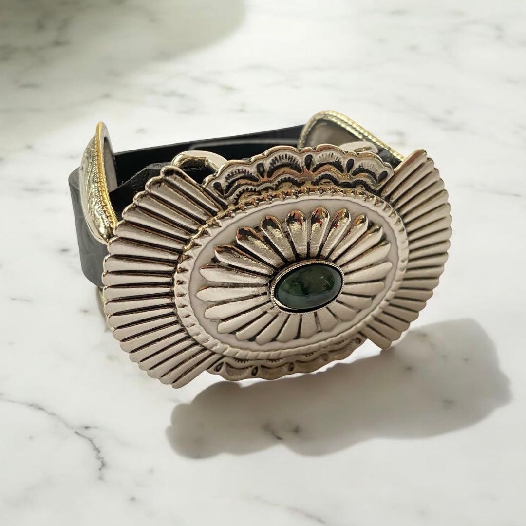 トーガプルラ 美品 コンチョバングル ブレスレット ターコイズ レザーベルト