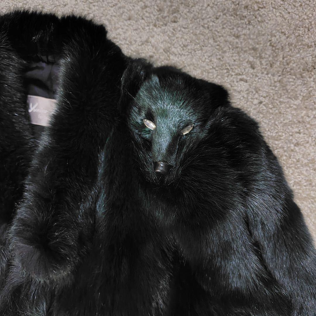 yukiko hanai フォックスファーコート 動物の顔付き　濃青