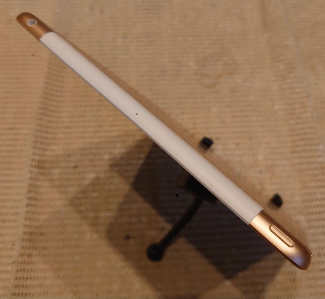 完動品SIMフリーiPad第7世代(A2198)本体128GB送料込KMDG0