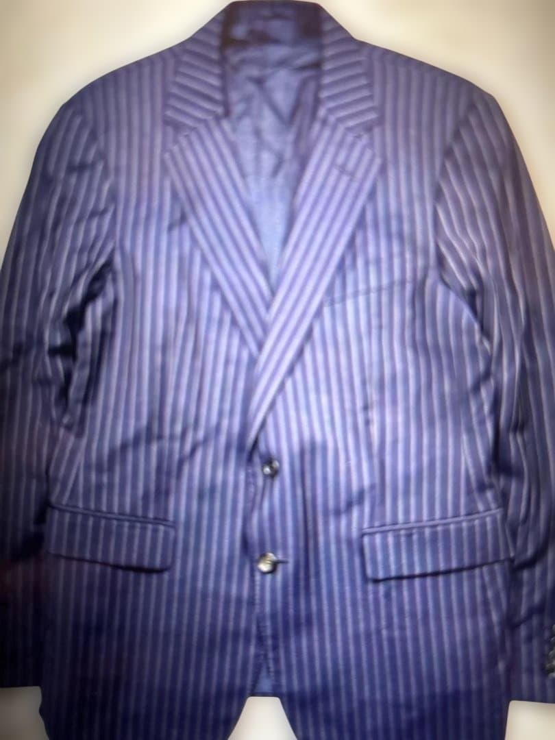 GUCCI スーツ セットアップ ストライプ 2B 裏地ロゴ柄 ネイビー 50R
