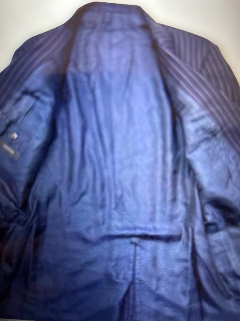 GUCCI スーツ セットアップ ストライプ 2B 裏地ロゴ柄 ネイビー 50R