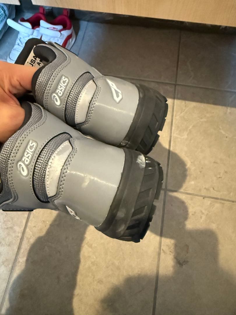 ASICS 安全靴 グレー