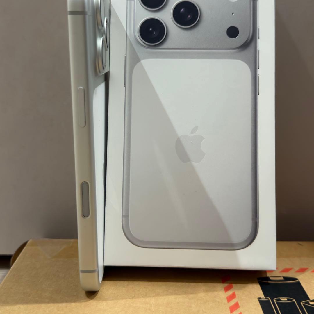 Apple iPhone 17 Pro 256GB SIMフリー