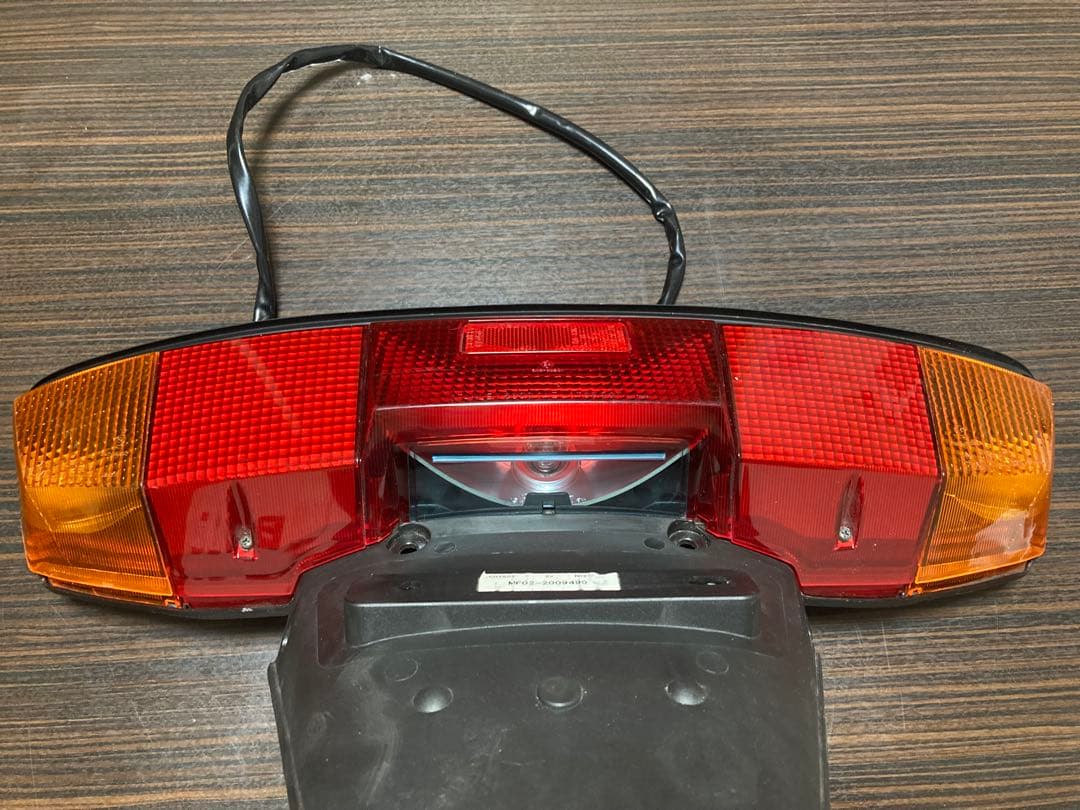 ホンダ　フュージョン　純正テールランプユニット　MF02 美品