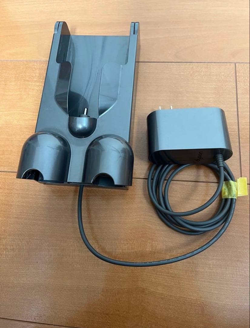 ダイソン　デジタルスリム　SV18 完全分解・フル洗浄　予備バッテリー付き