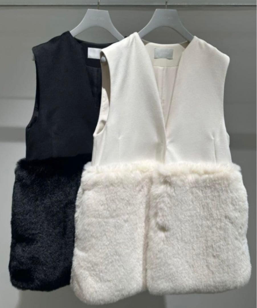 CELFORD セルフォード ☆2024完売裾ファーロングジレ 黒　未使用