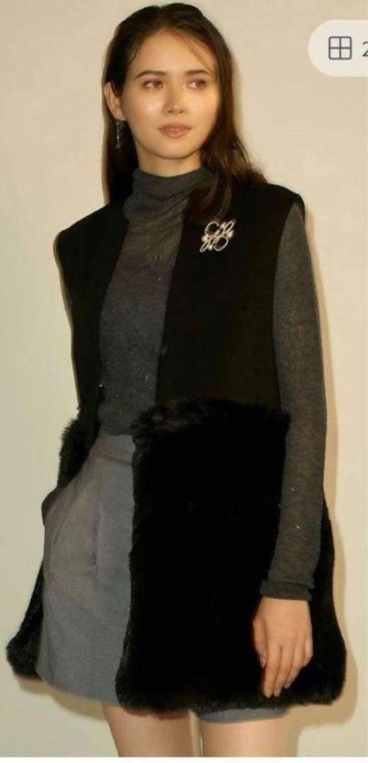 CELFORD セルフォード ☆2024完売裾ファーロングジレ 黒　未使用