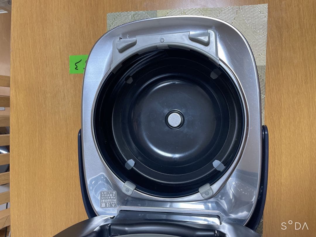 ★★TOSHIBA RC-10VSN　真空圧力かまど炊き　5.5合 動作保証