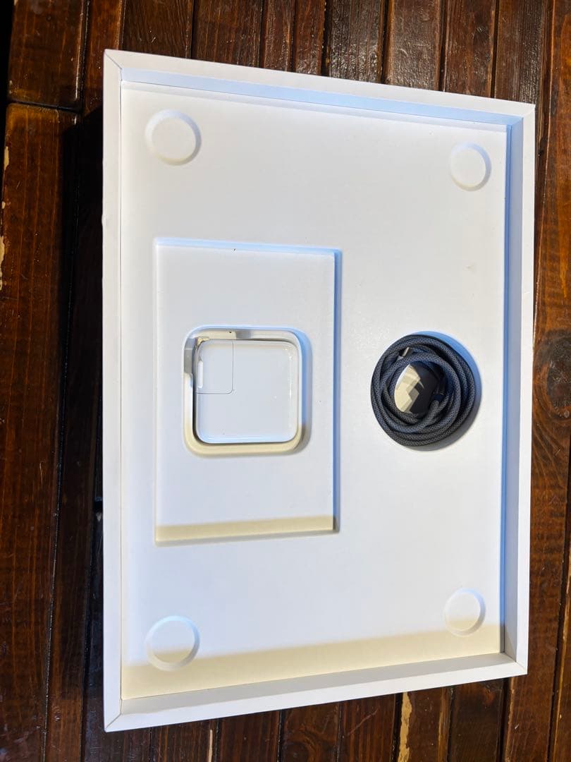 MacBook Air M4 13インチミッドナイト 256GB SSD