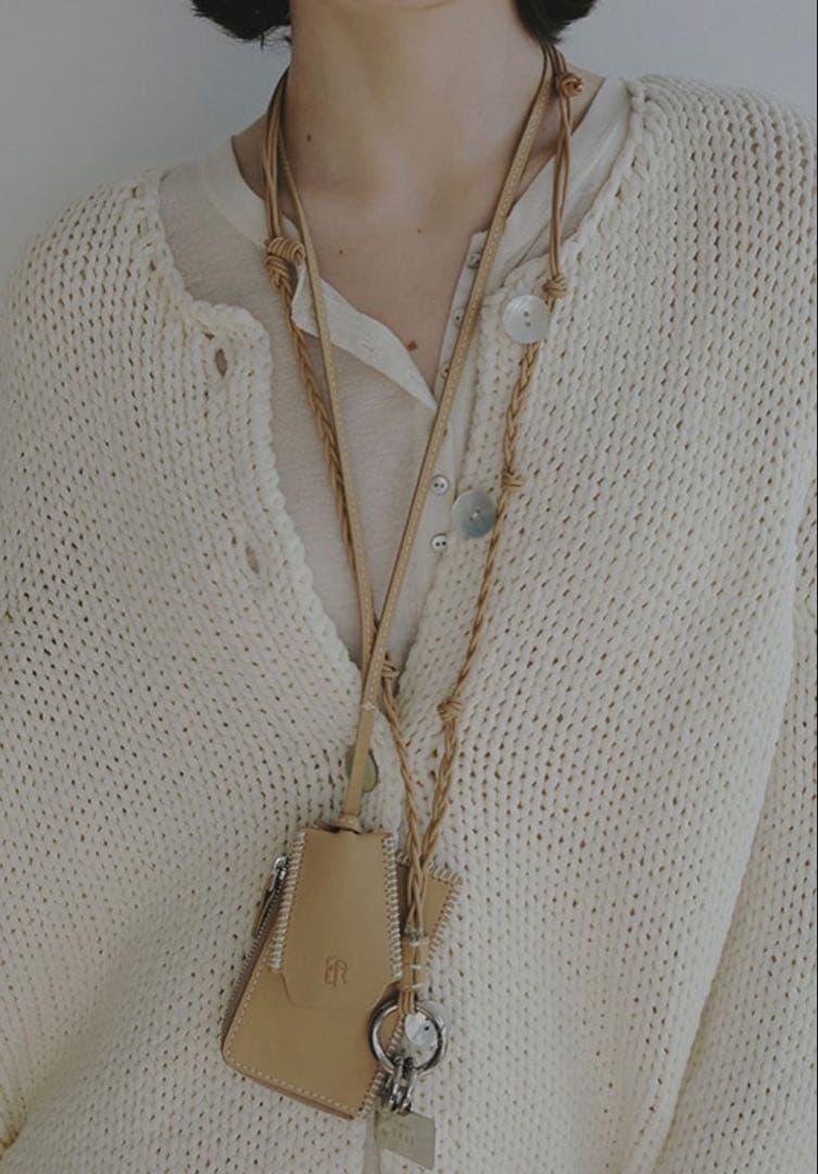 新作 ETRE TOKYO ウールフライスヘンリーネックプルオーバー アイボリー