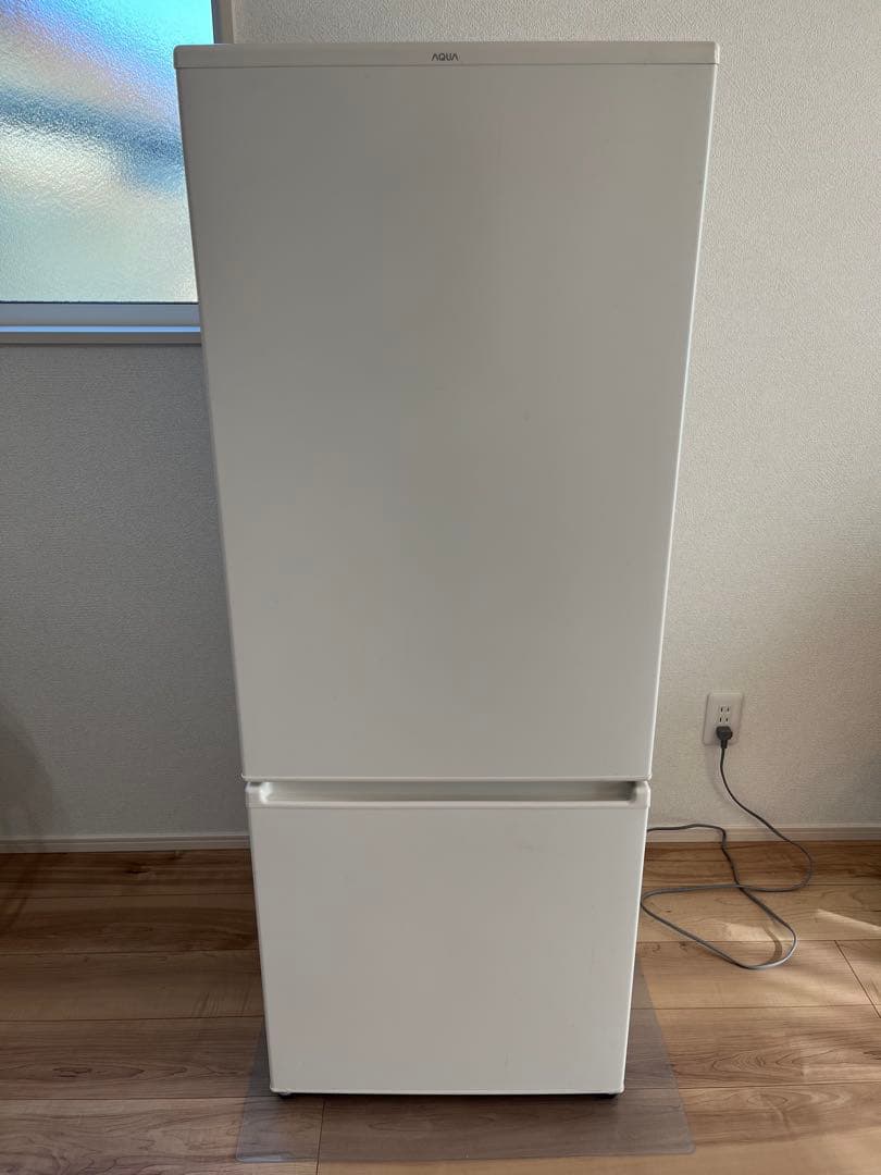 送料込み　アクア 冷蔵庫 201L 2022年製 AQR-20M ホワイト