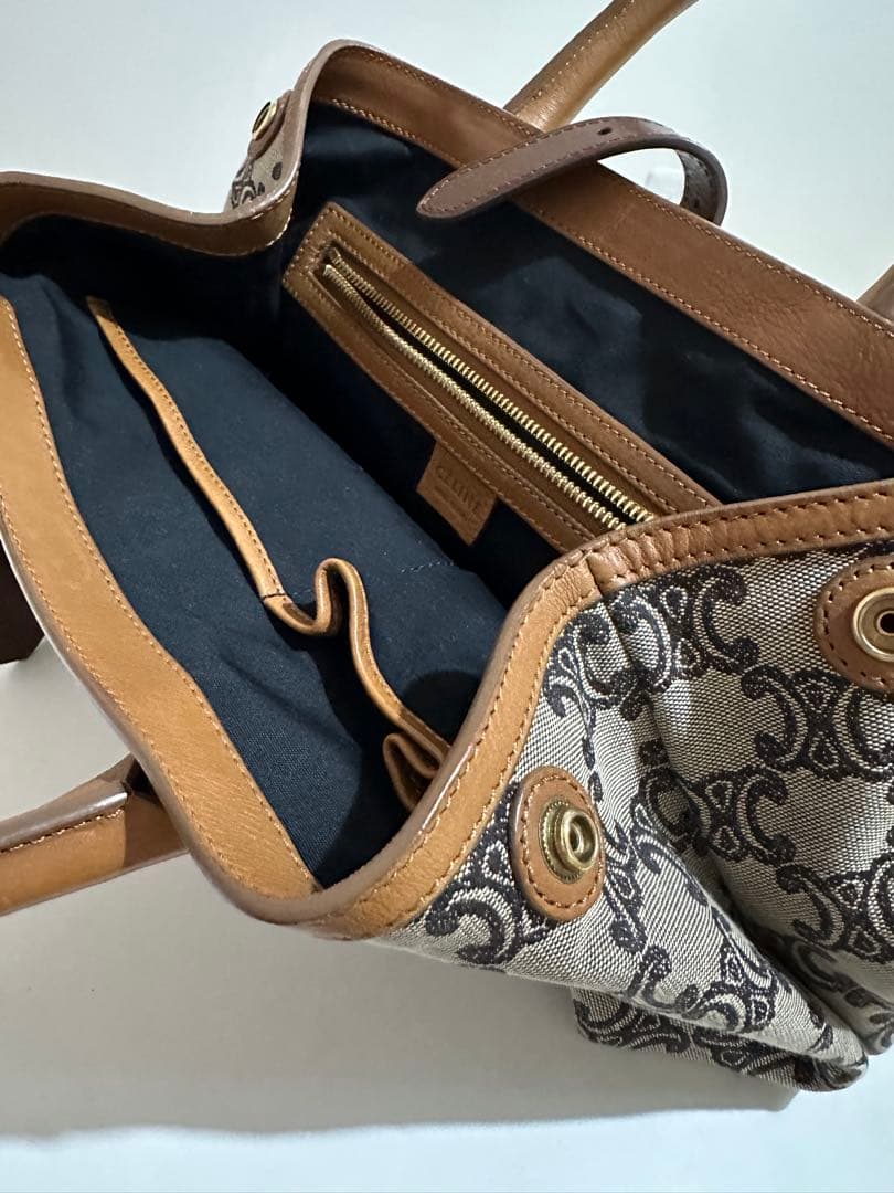 セリーヌ　ハンドバッグ　マカダム　トリオンフ　キャンバス