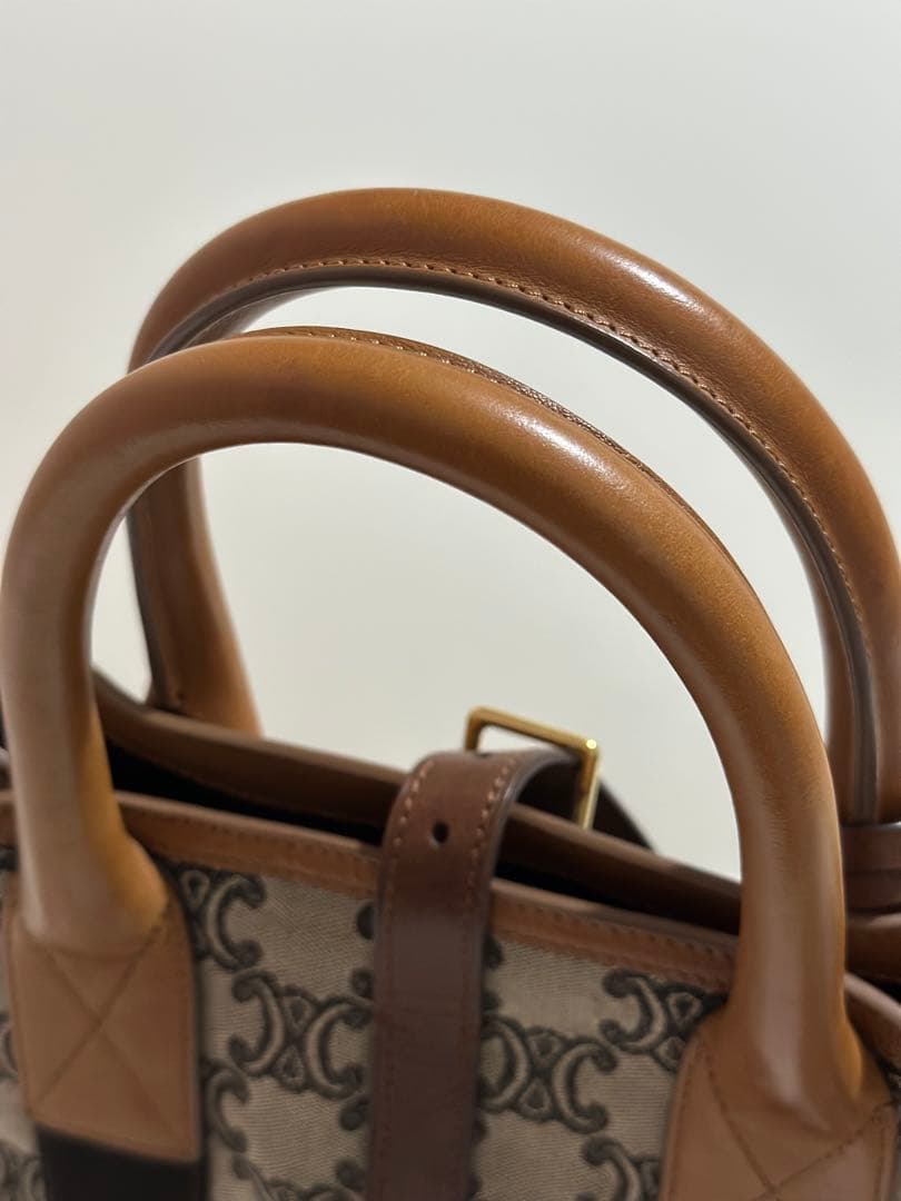 セリーヌ　ハンドバッグ　マカダム　トリオンフ　キャンバス