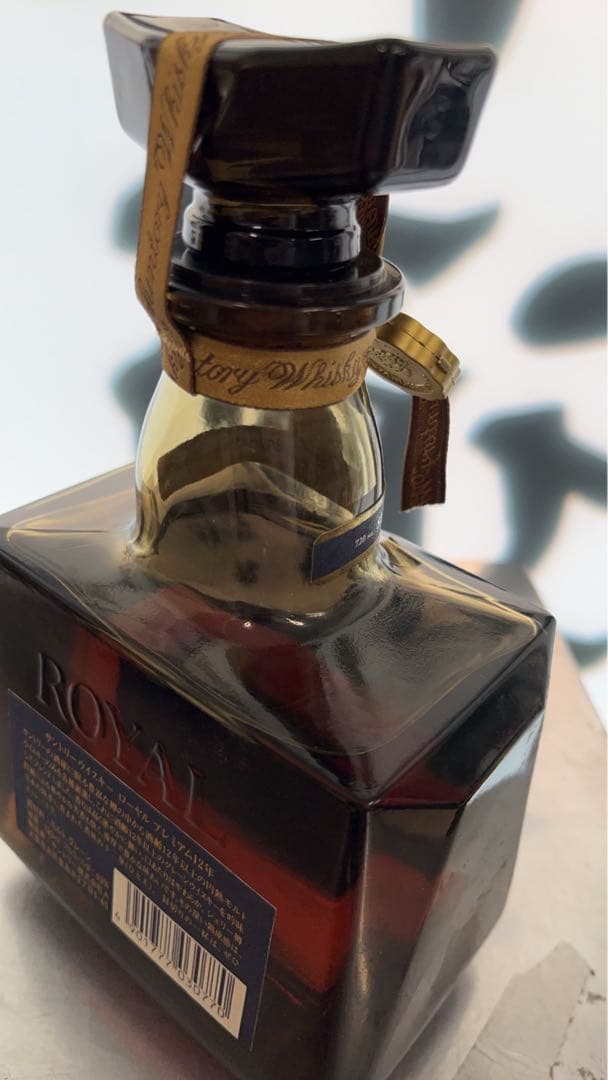 サントリー ロイヤル 12年 ウイスキー 720ml 43%箱おまけ