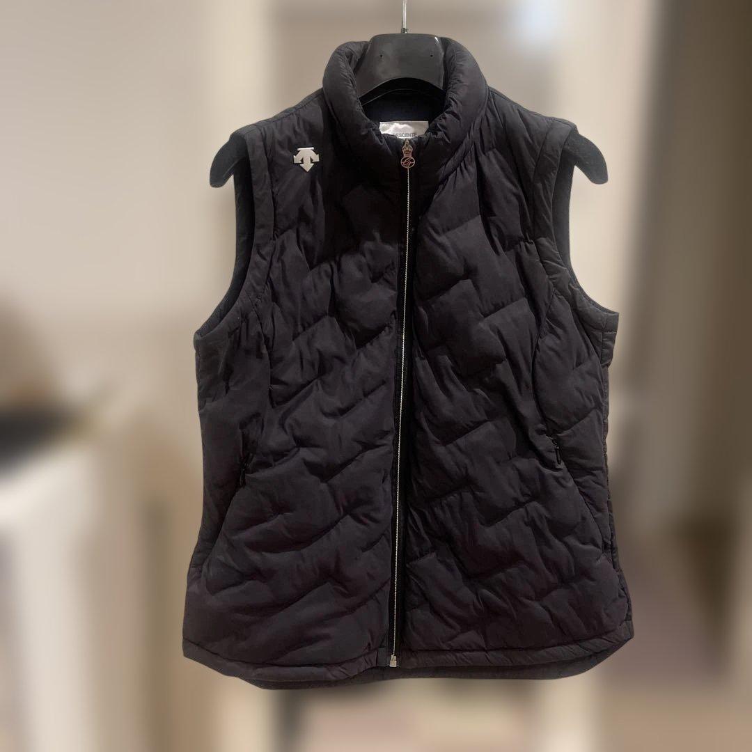 デサントゴルフ　中綿ベスト　レディース　Mサイズ