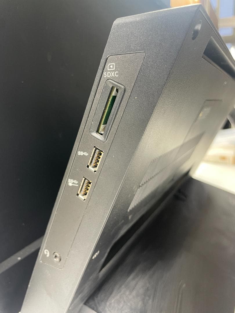 NEC LaVie DA700MAB-N 8世代i7/256GB/16GB/