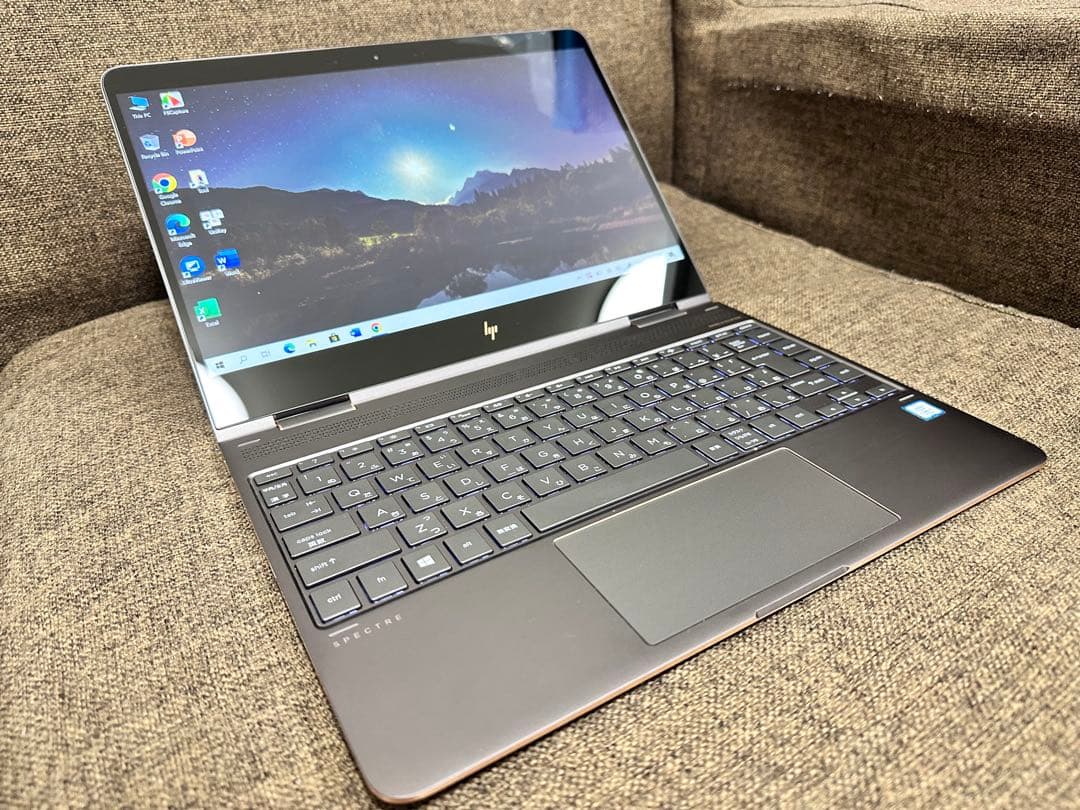 HP Spectre x360タップチスクリーンi7-16GB 　office
