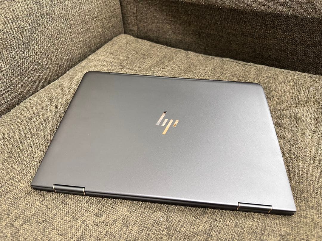 HP Spectre x360タップチスクリーンi7-16GB 　office