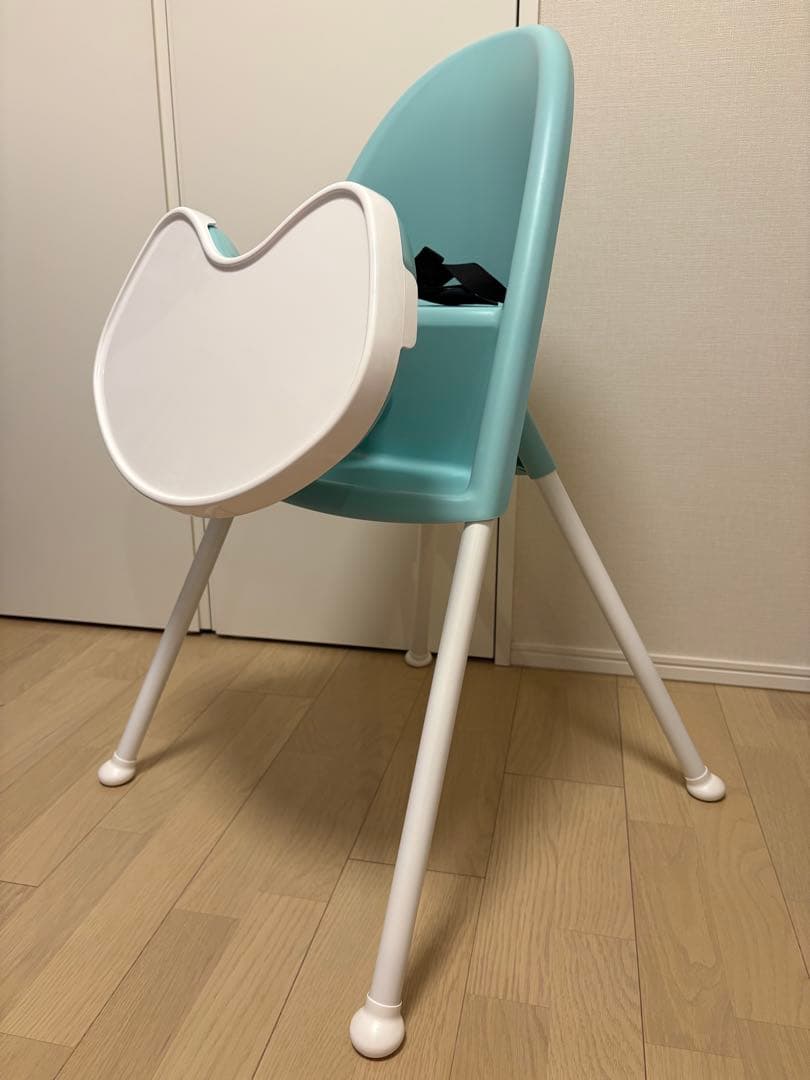 BabyBjörn 折りたたみハイチェア 抜け出し防止　離乳食　ベビービョルン