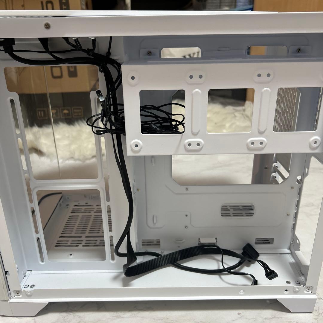 ネ*阪様 AsiaHorse Micro ATX PCケース ミドルタワー　白