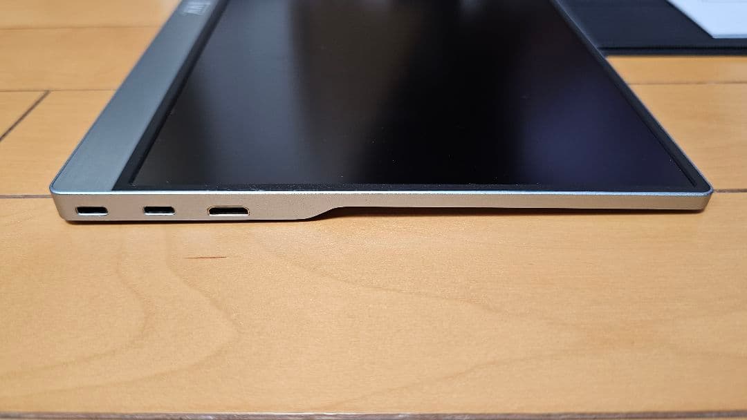 モバイルディスプレイ IVV 12.5 インチ4K 解像度（3840x2160）