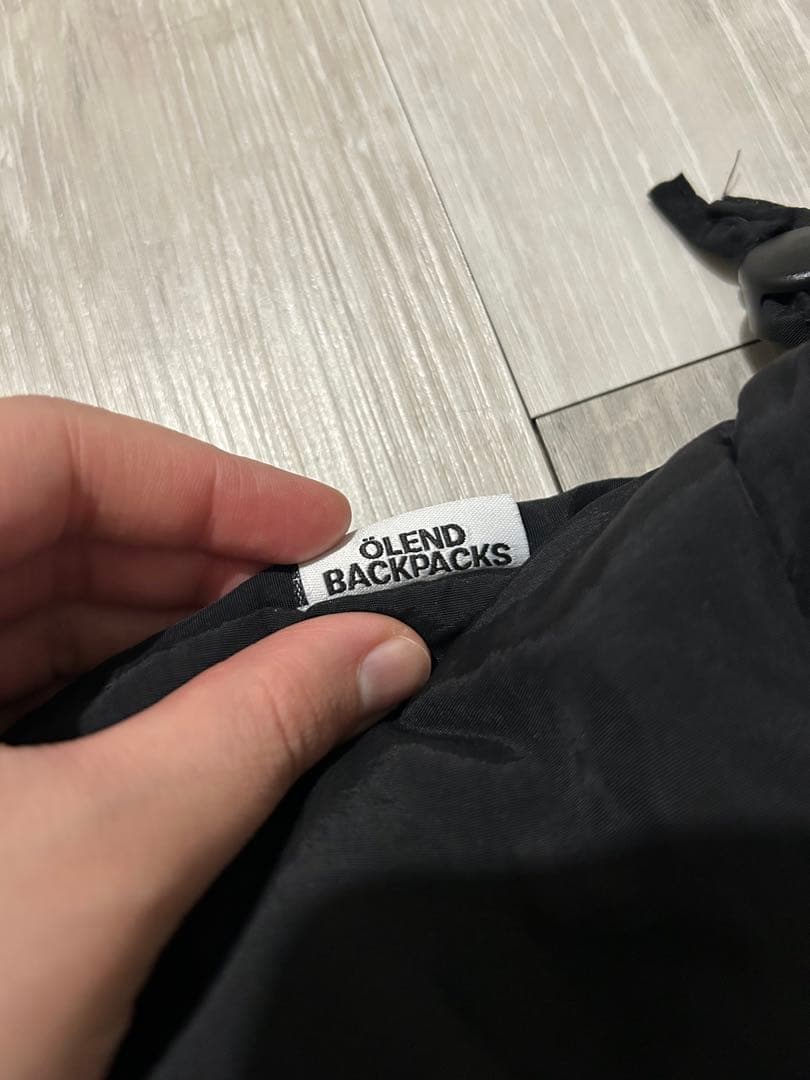 OLEND BACKPACKS ブラックバッグ