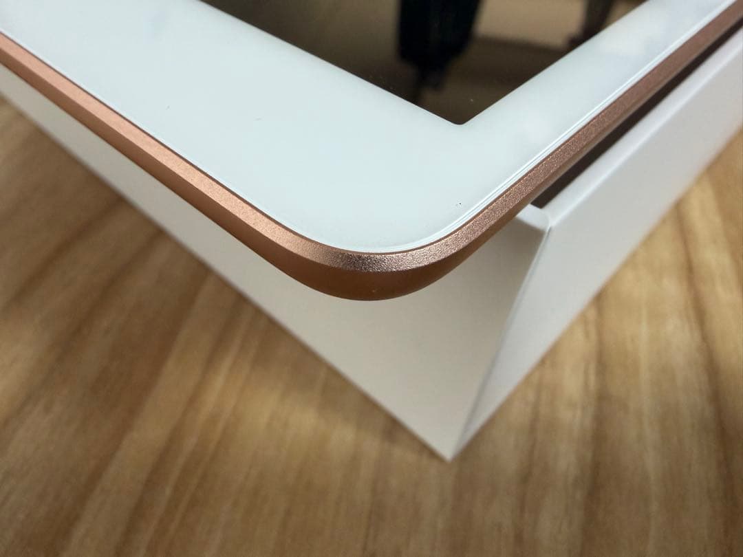 【最終値下】Apple iPad (第8世代) 32GB Wi-Fi ゴールド