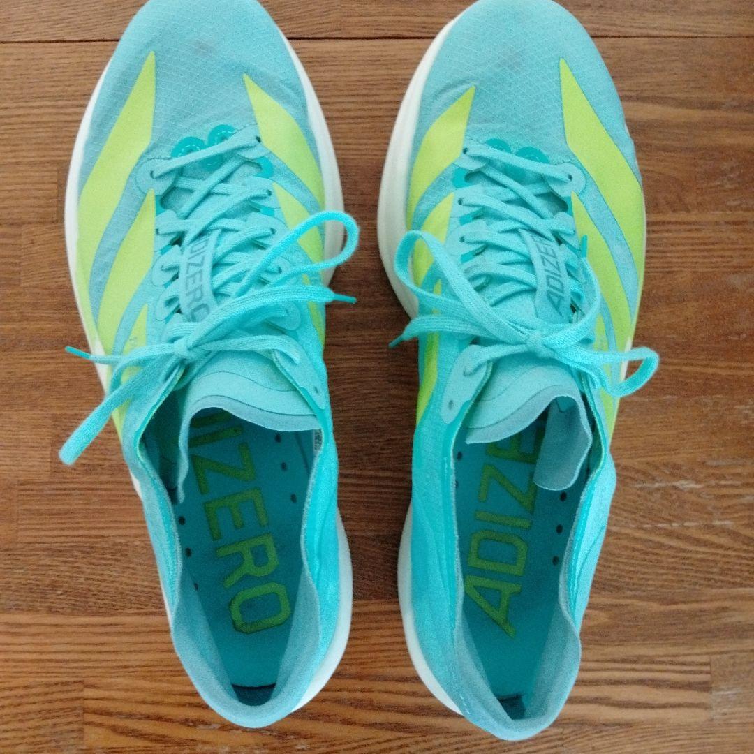 三*広様 アディゼロタクミセン11 26.0