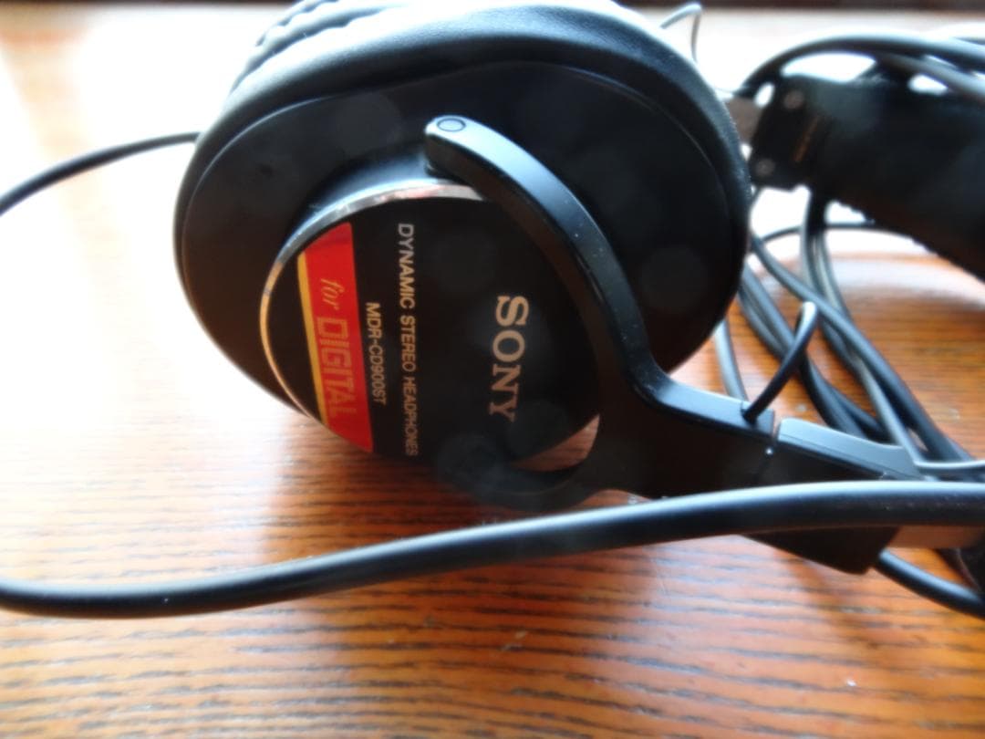 SONY MDR-CD900ST スタジオモニター ヘッドホンの定番