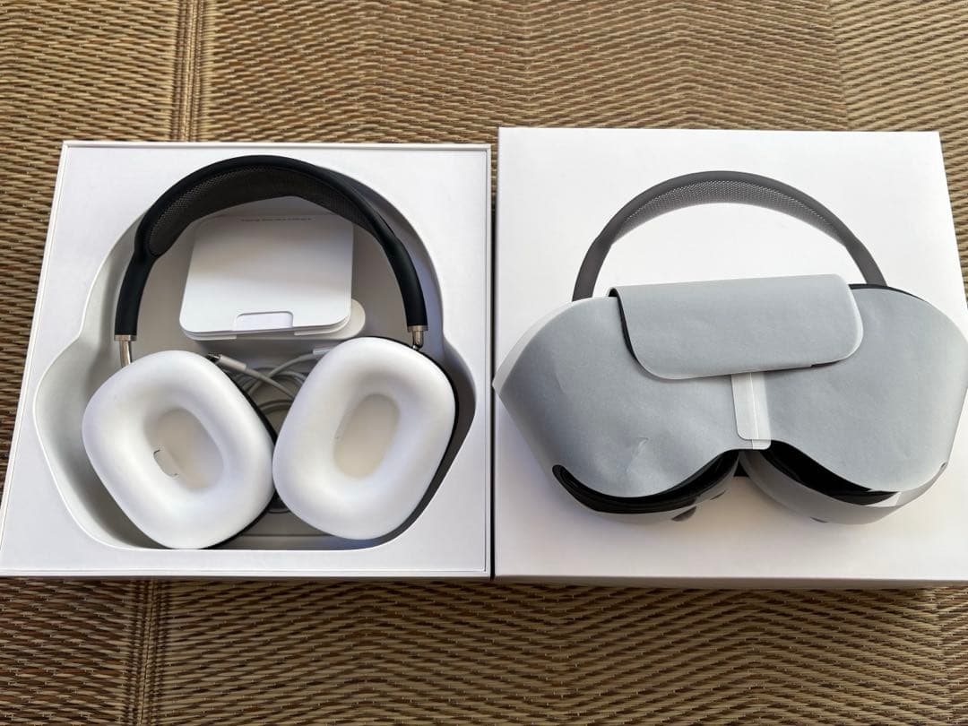 AirPods MAX スペースグレイ　Lightning