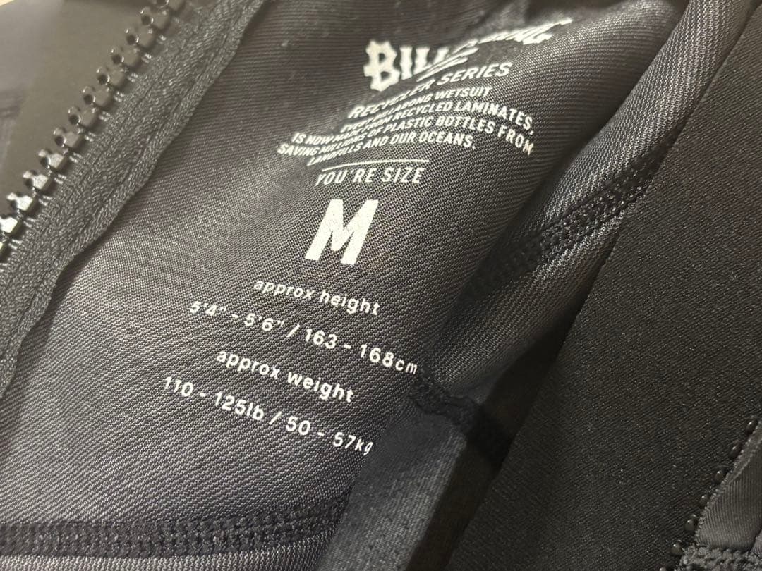 ★送料無料★お洒落　ビラボン　フルスーツ　ウエットスーツ　サーフィン　可愛い