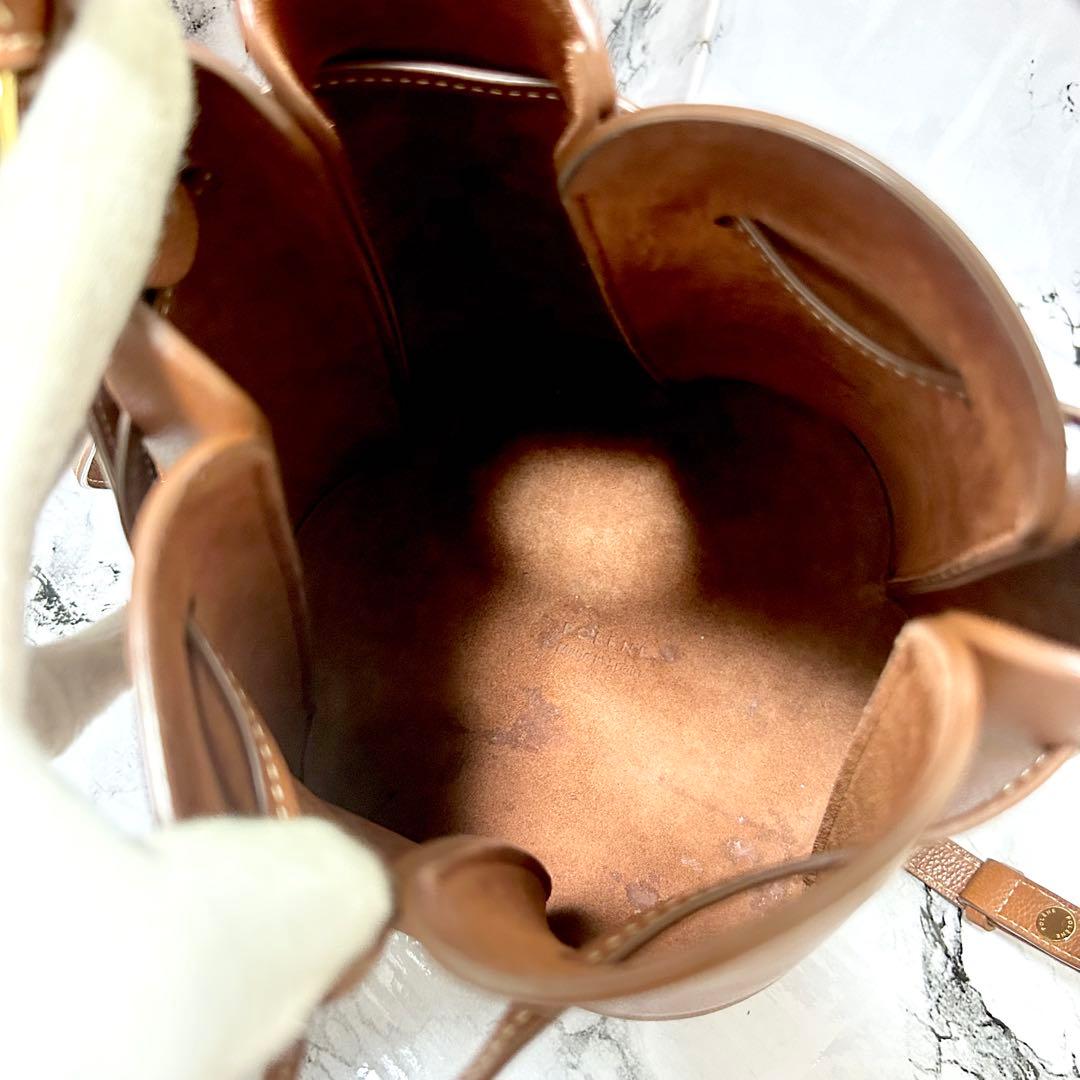 【美品】ポレーヌ カヌレバッグ ブラウン レザー