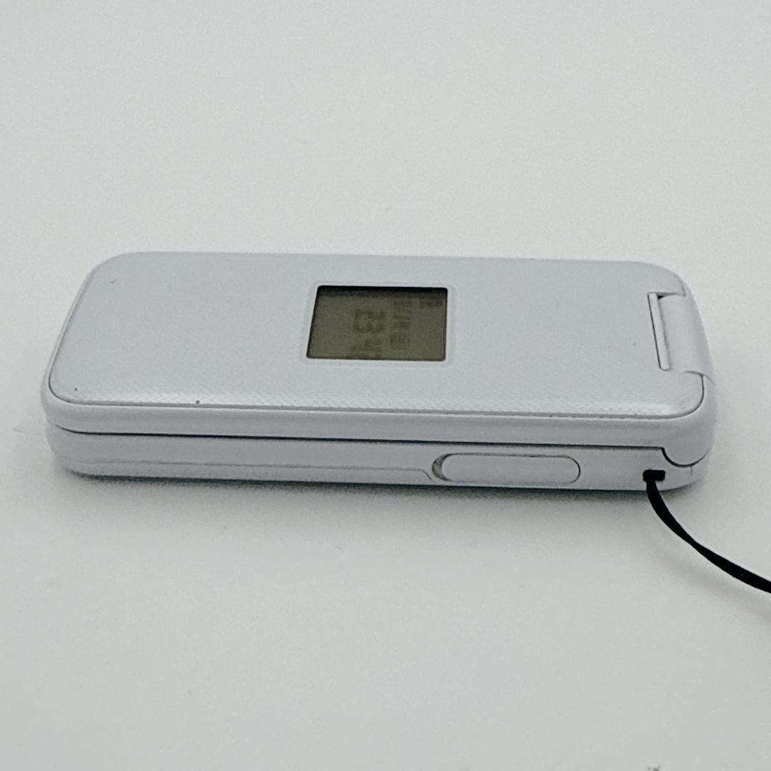 【美品】NTTドコモ らくらくホン F-01M ホワイト