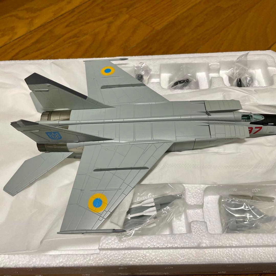 【未使用品】HOBBYMASTER MIG-25 FOXBAT HA5609