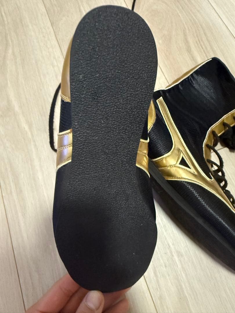 『未使用品』Mizuno ボクシングシューズ ブラック/ゴールド