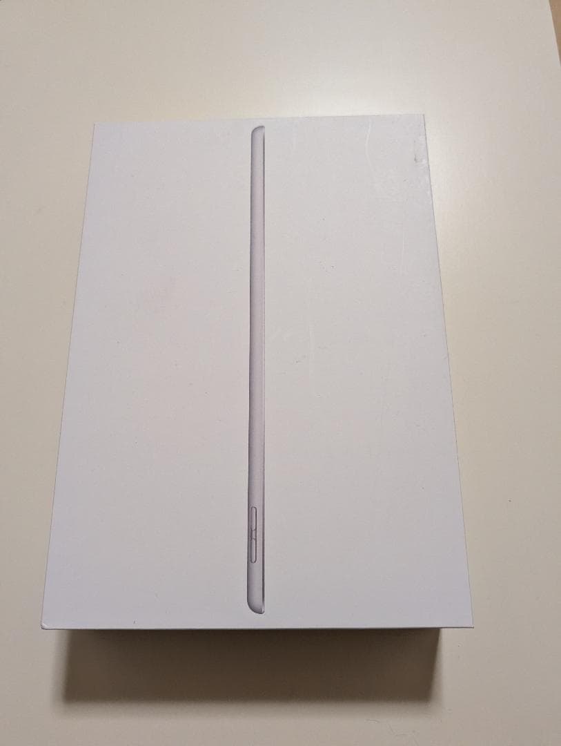 iPad 第8世代 128GB WiFiモデル 美品 バッテリー92%