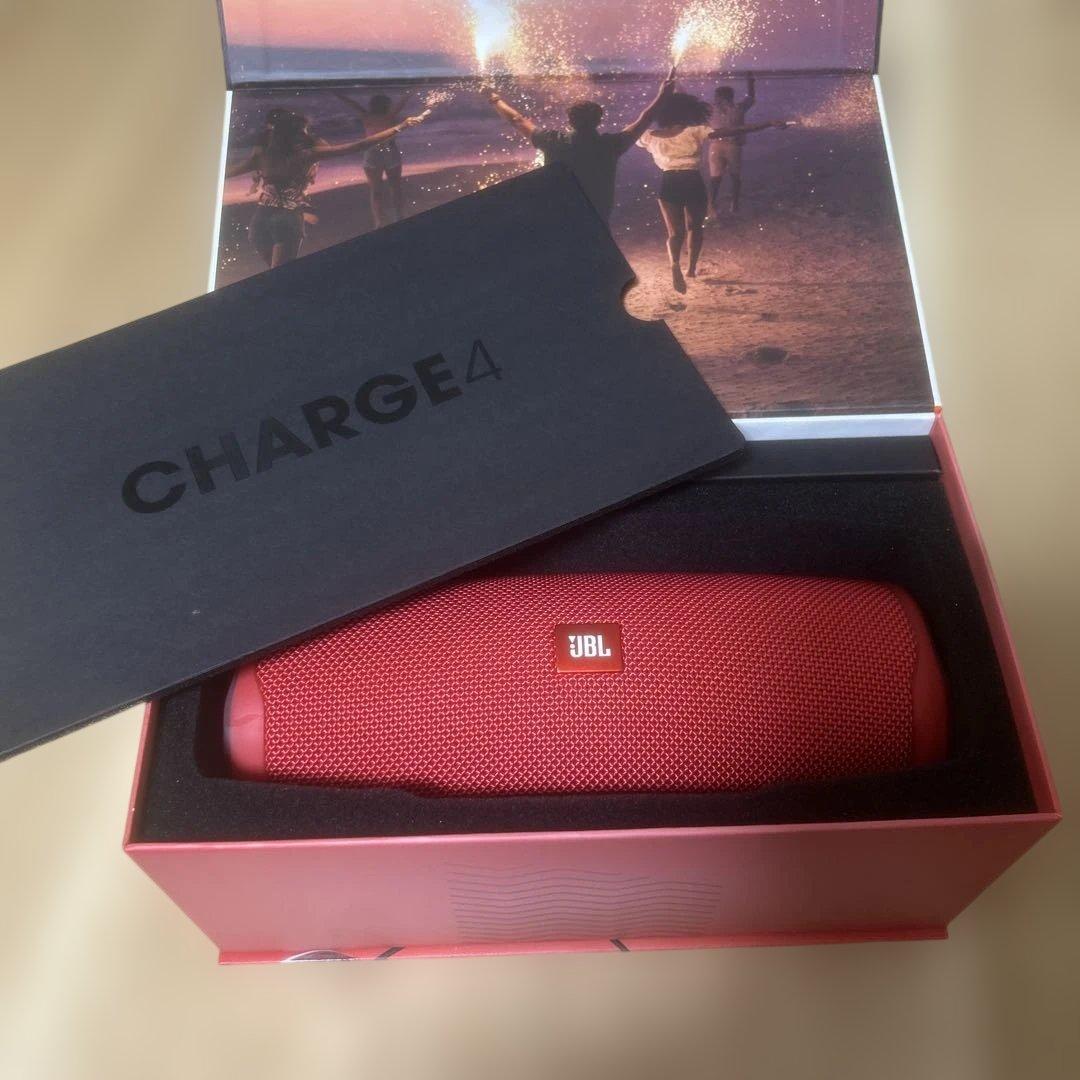 JBL Charge 4 レッド ワイヤレススピーカー