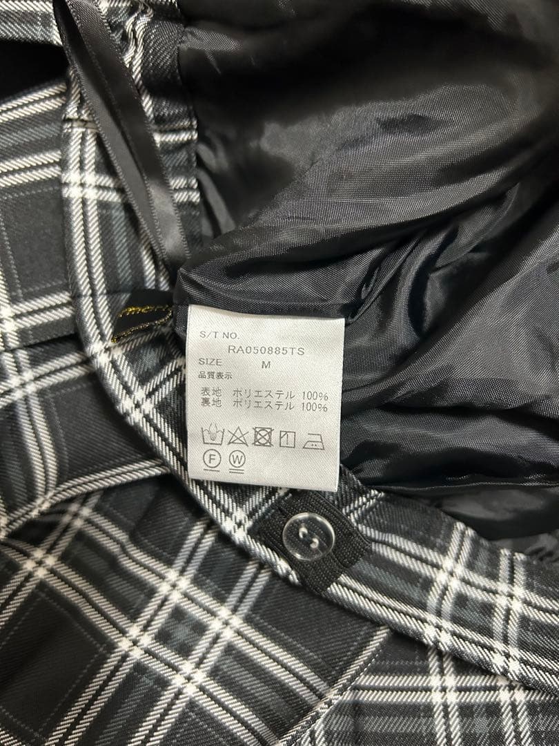 2025年レピピアルマリオ卒服Mサイズ