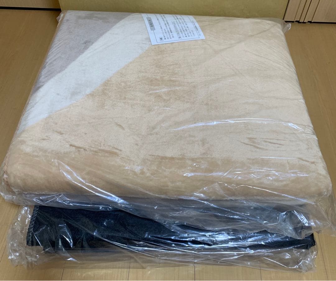 【新品未使用】パナソニック 3畳用 電気カーペット ADC3NE