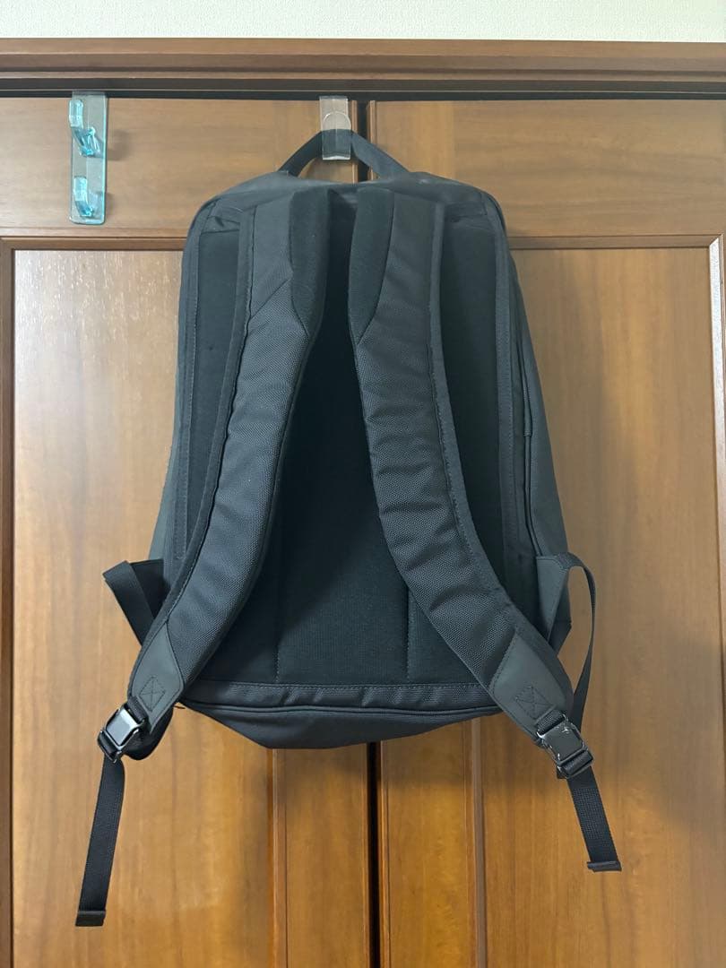 monolith モノリス 2WAY OFFICE SOLID M バックパック