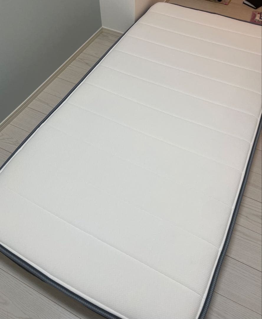 ニトリのシングルマットレス NスリープハードCH2-EM