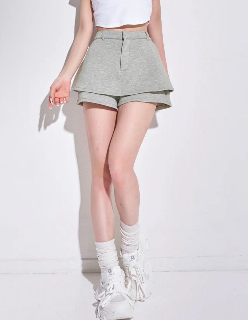 Darich シルエットカットスカートライクショートパンツ Mサイズ