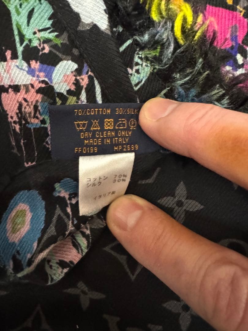 LOUIS VUITTON ストール