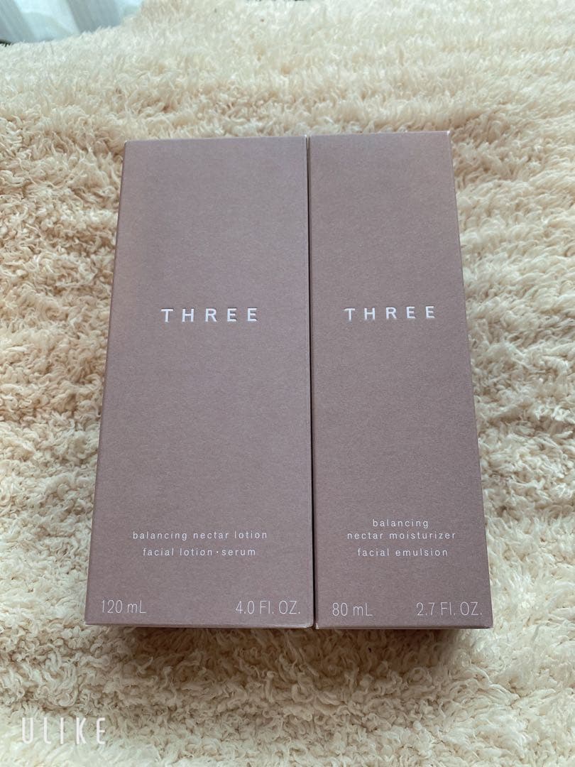 three 基礎化粧品