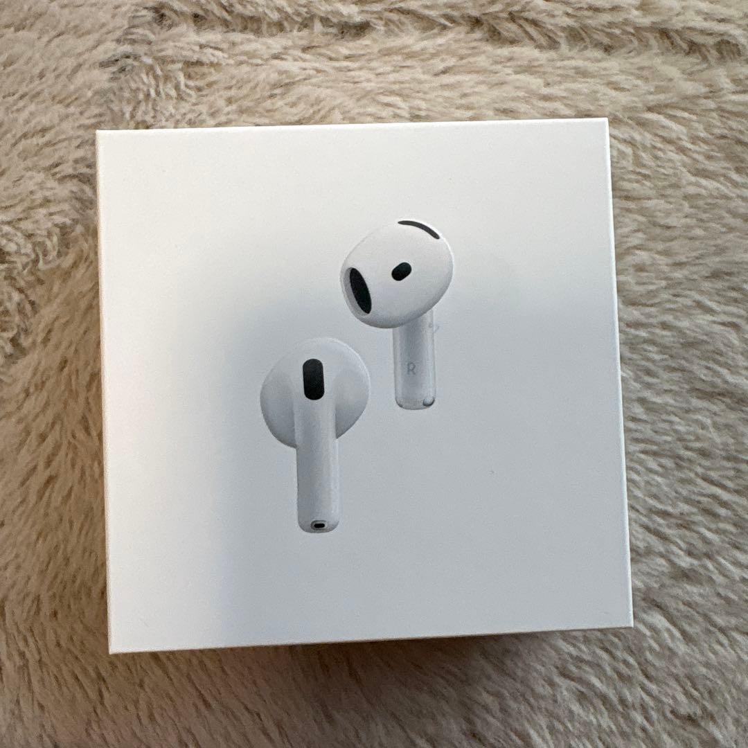 【新品未開封】Apple AirPods 4 本体　ノイズキャンセリング搭載