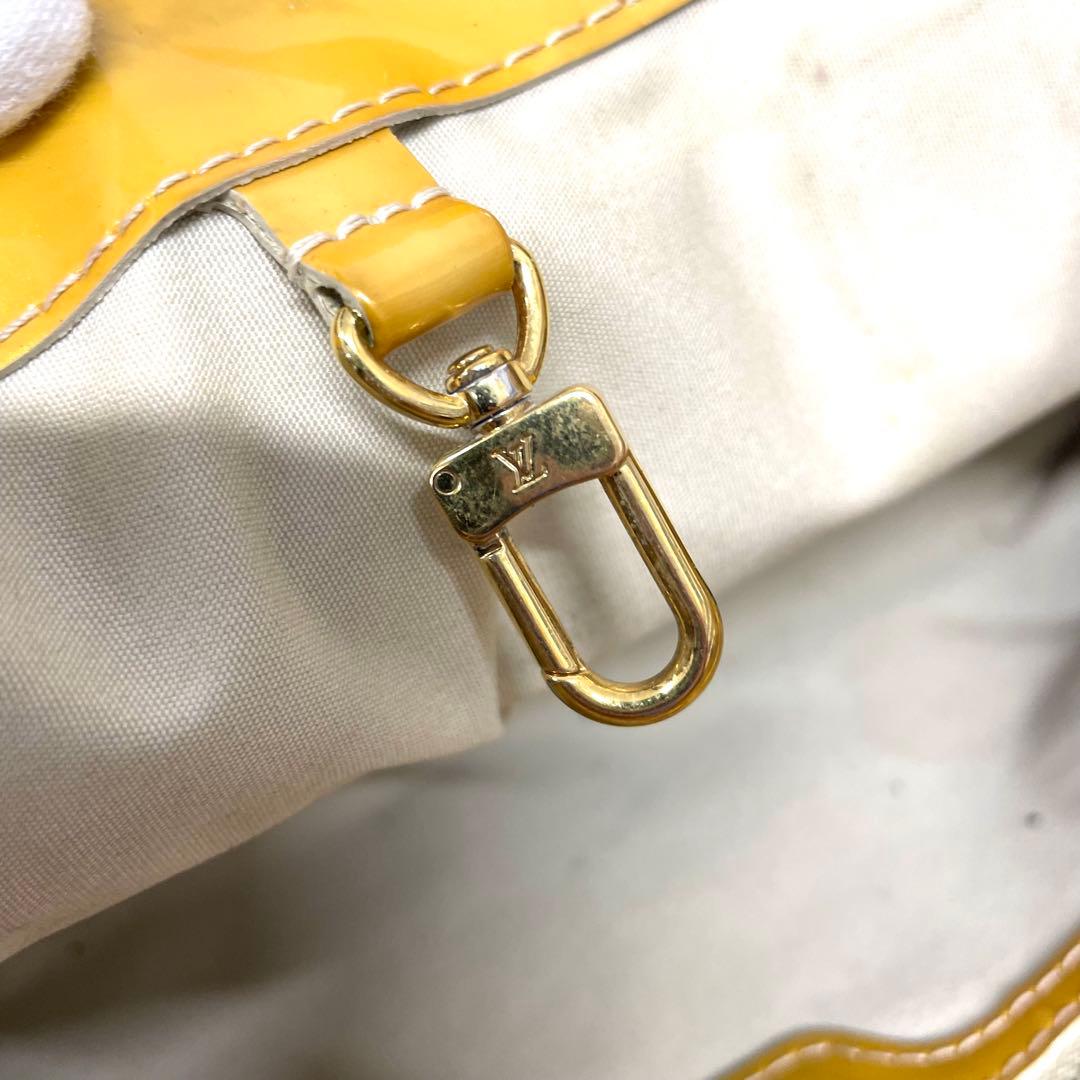 ルイヴィトン ハンドバッグ ヴェルニ ウィルシャー モノグラム イエロー